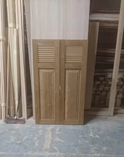 Koka loga izgatavošana
