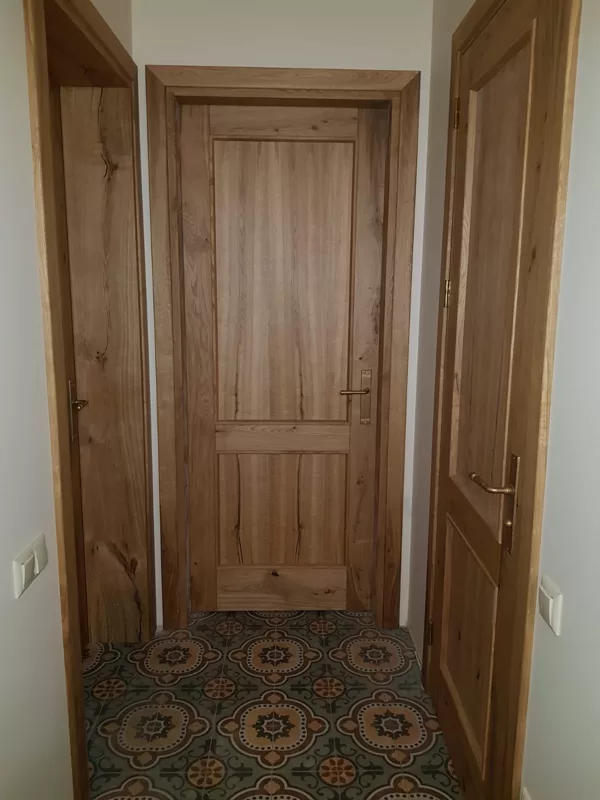 Koka iekšdurvis